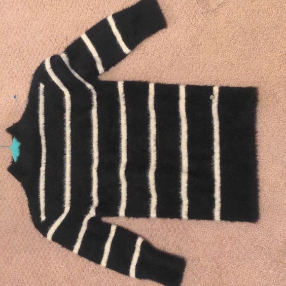 VOLCOM NWOT 3/4 Sleeve Striped Fuzzy Sweater XS (0/2) - Picture 7 of 7